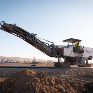 viarkop výstavba priemyselného objektu pozemné práce výstavba ciest asfaltovanie